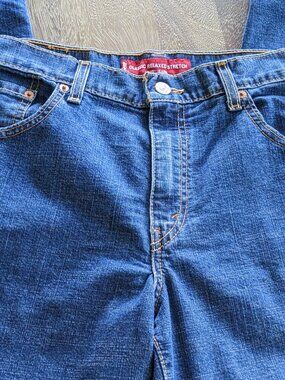 Levis Strauss 550 Medium Wash Classic Relaxed Stretch 550 Jeans, Size 8, W28 L28